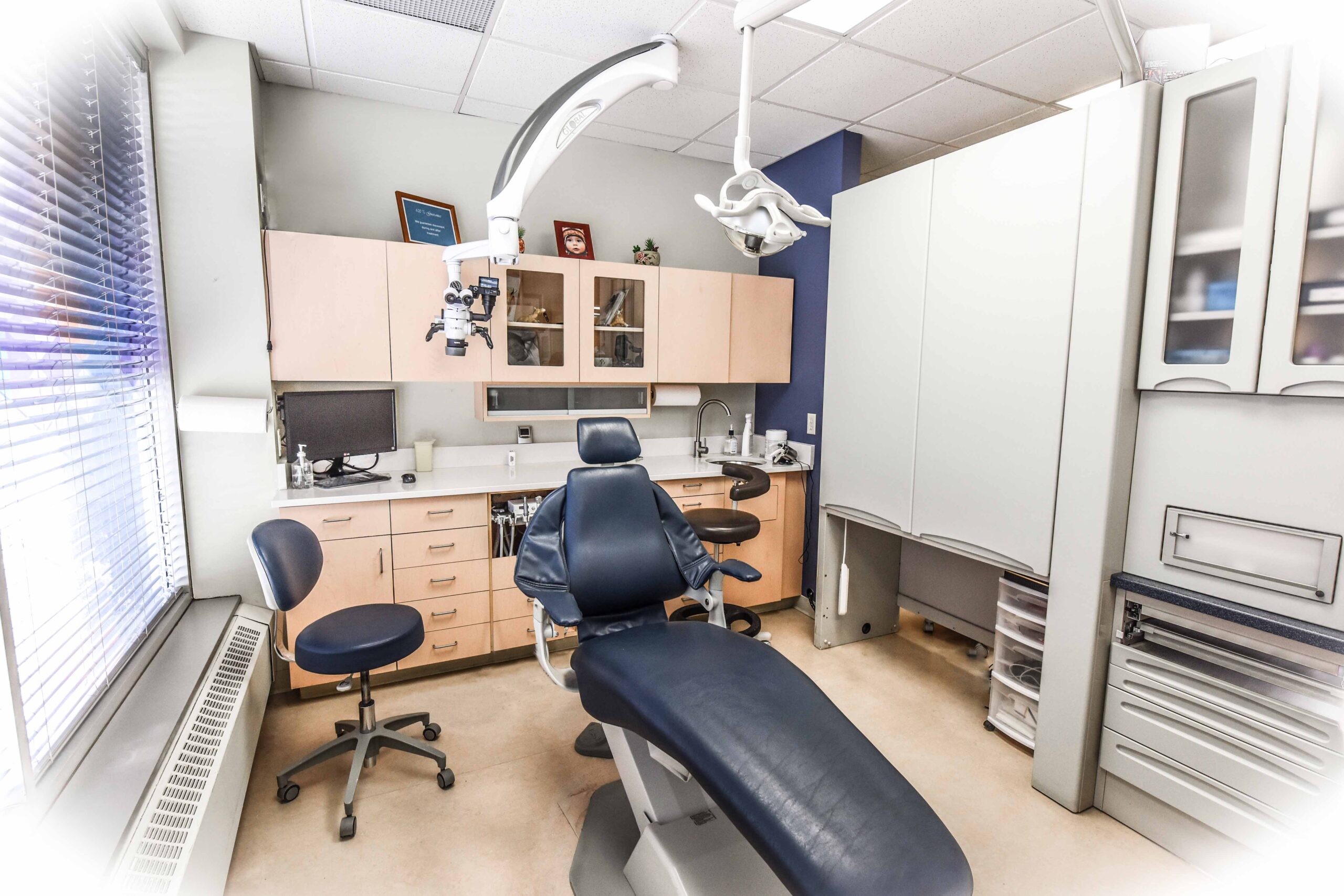 Academy Dental dental clinic in Edmonton - Photo 4